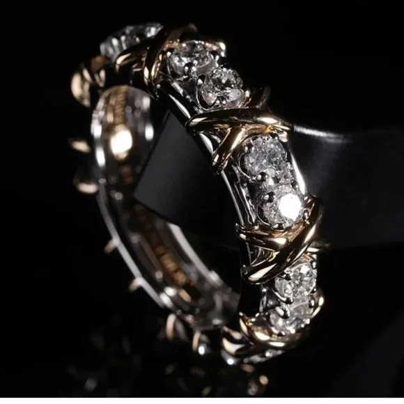 NWT Luxury 16-stone Ring white sapphire gold and platinum - Picture 3 of 10